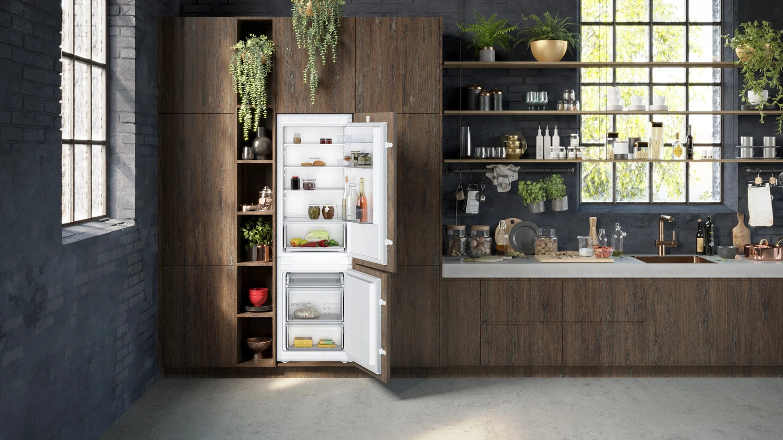 NEFF 30cm Built-in Combined Fridge