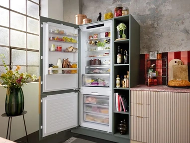 NEFF N 70 built-in combination refrigerator