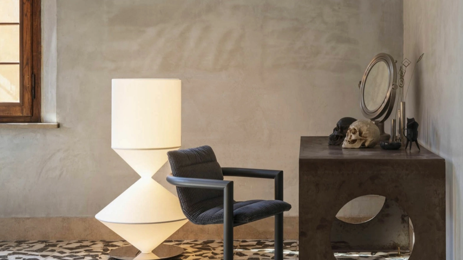 Costantina XXL Floor Lamp by Mogg