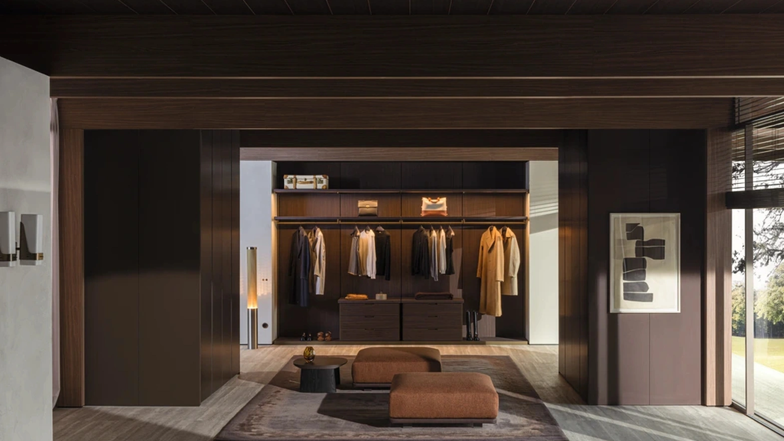Master Dressing Walk-in Closet by Molteni & C