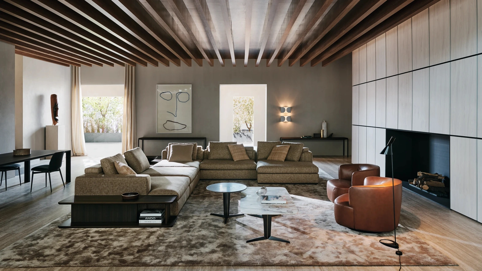 Albert sofa with peninsula by Molteni & C