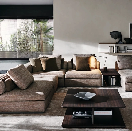 Albert sofa with peninsula by Molteni & C