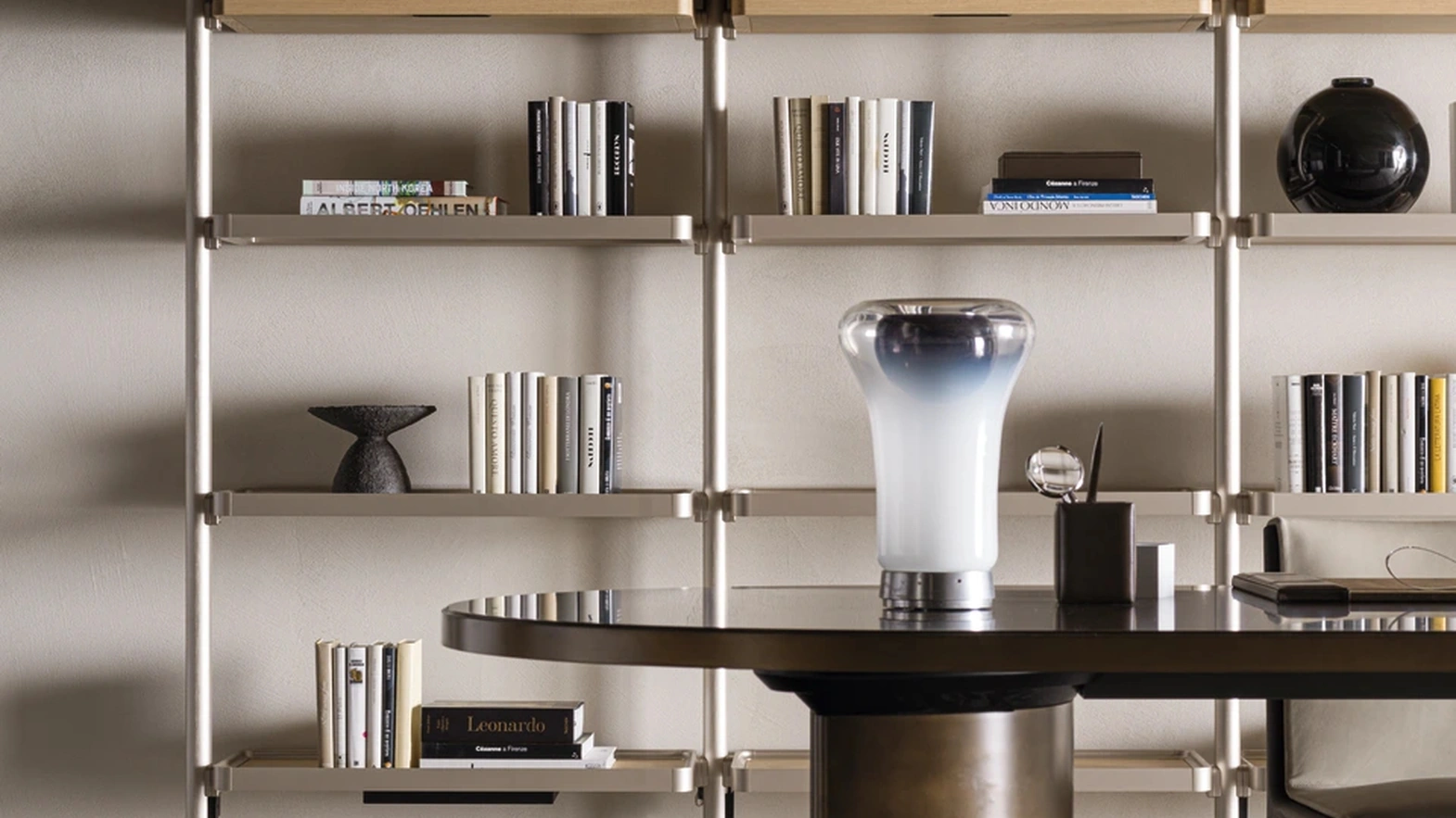 Hector bookcase in aluminum and wood by Molteni & C