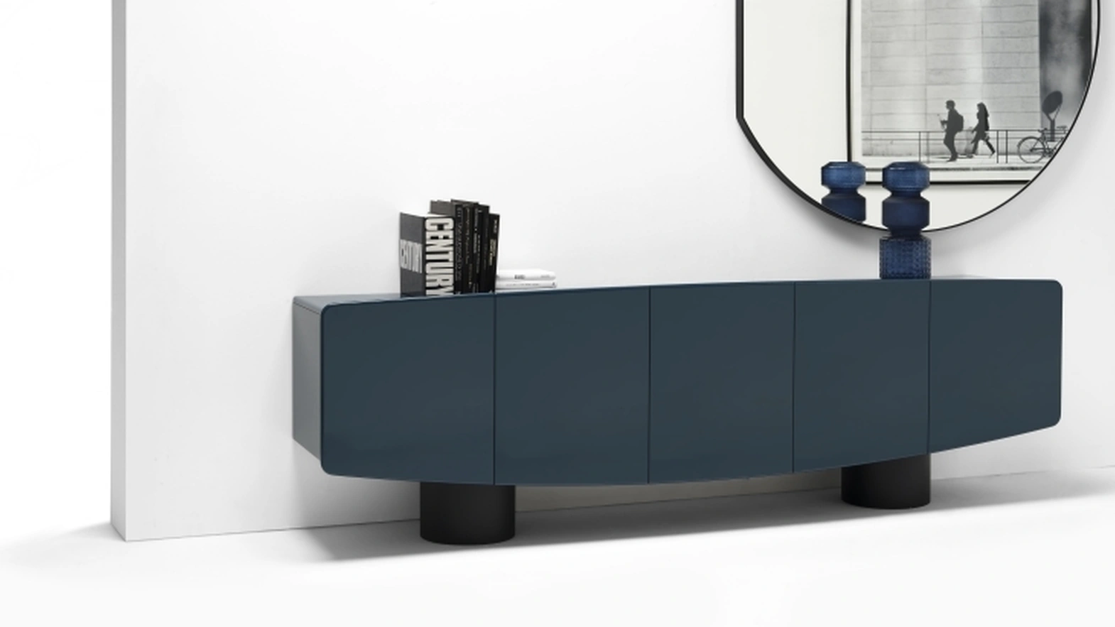 Madia Edge by Minotti Italia