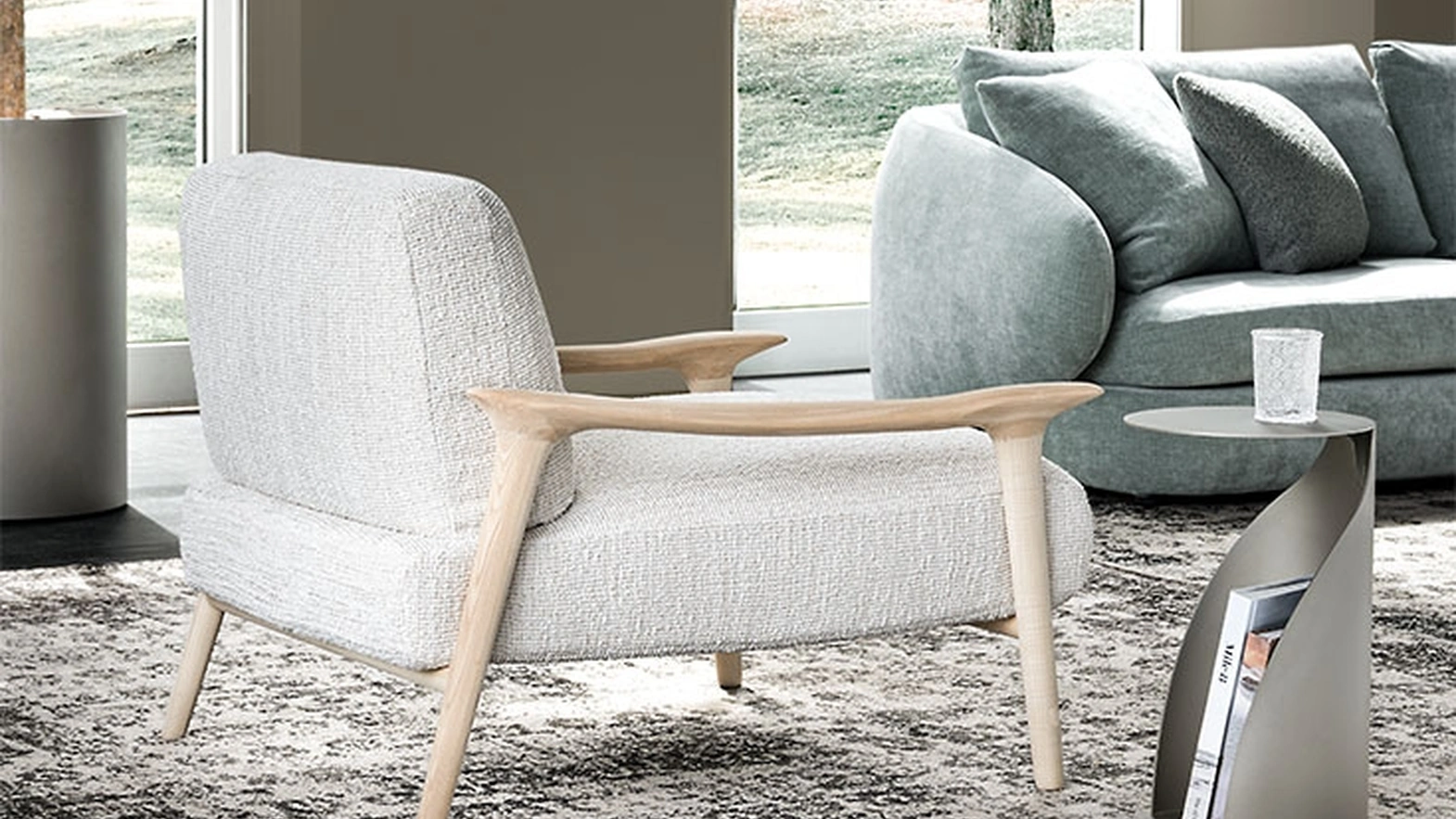 Giselle Lounge Armchair by Cattelan Italia