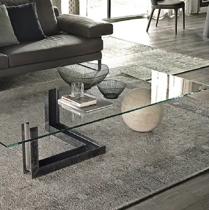 Coffee table with steel base and rectangular crystal glass Levant by CattelanItalia