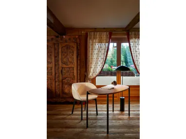 Lunat writing desk by Kartell