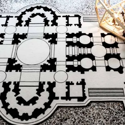 Carpet with geometric shapesPietrodiMogg