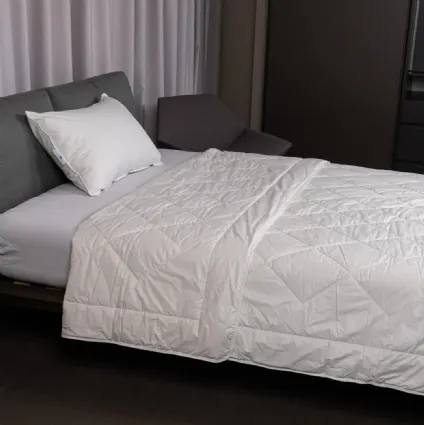 Baby Alpaca wool duvet by Daunenstep.