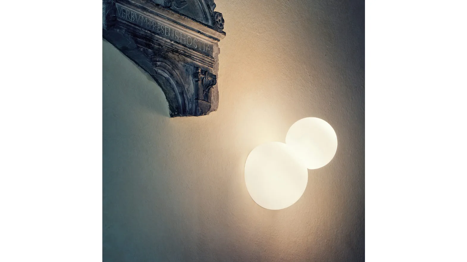 Bruco wall lamp by Fontana Arte