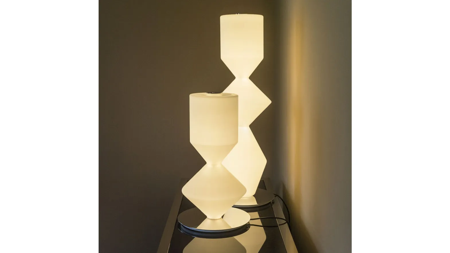 Costantina Opal table lamp by Mogg.
