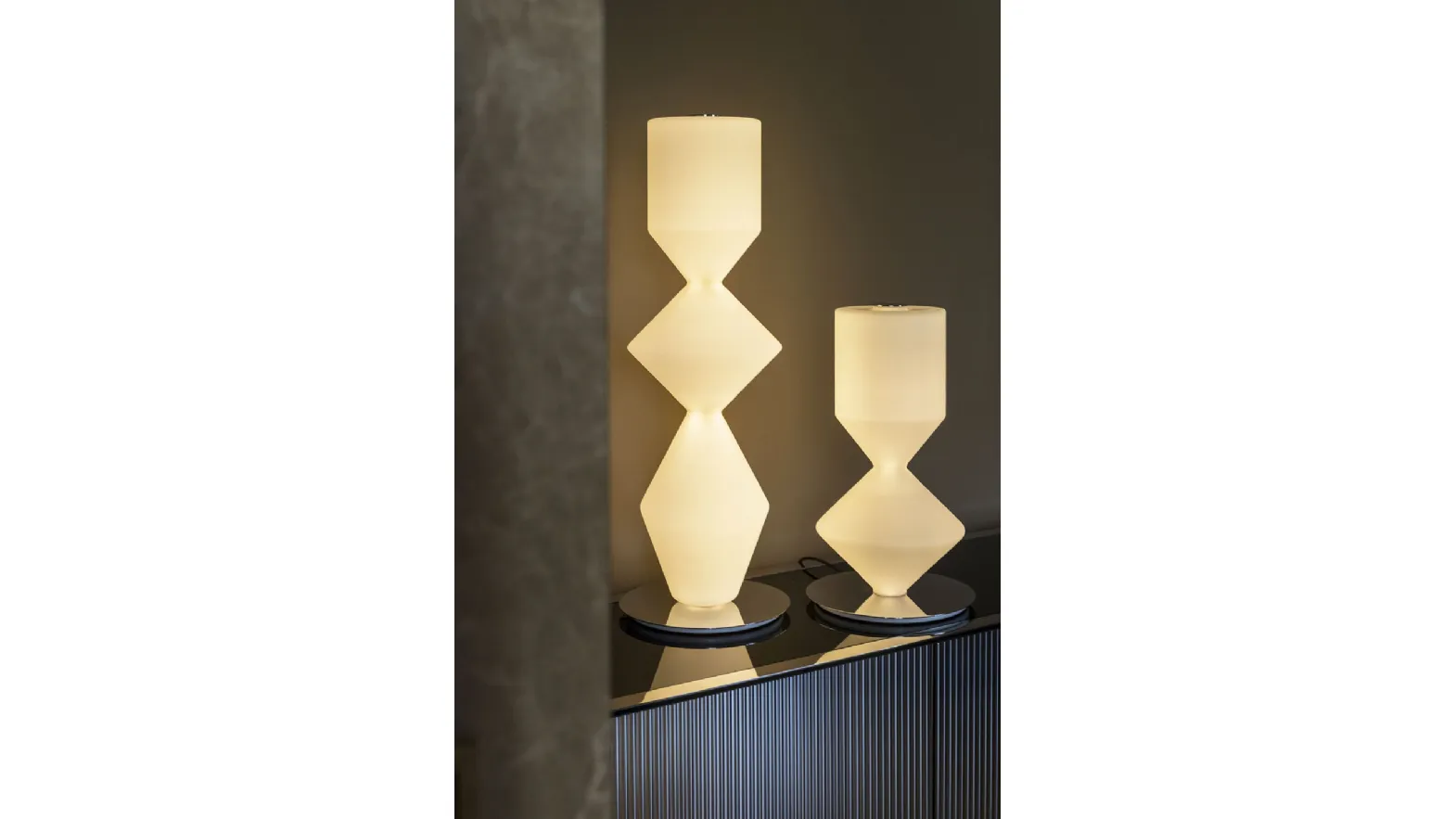 Costantina Opal table lamp by Mogg.