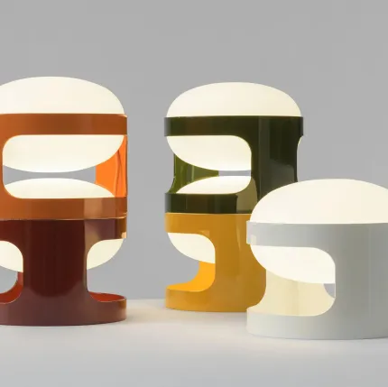 Kartell's KD28 table lamp