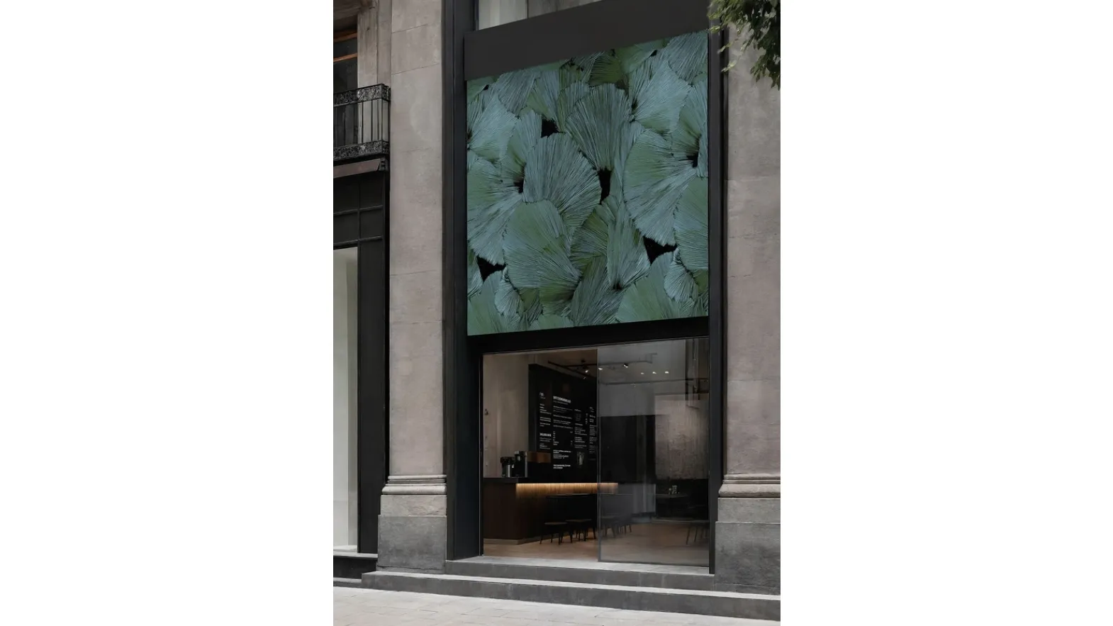 Eternal Beauty wallpaper by Wall&Decò