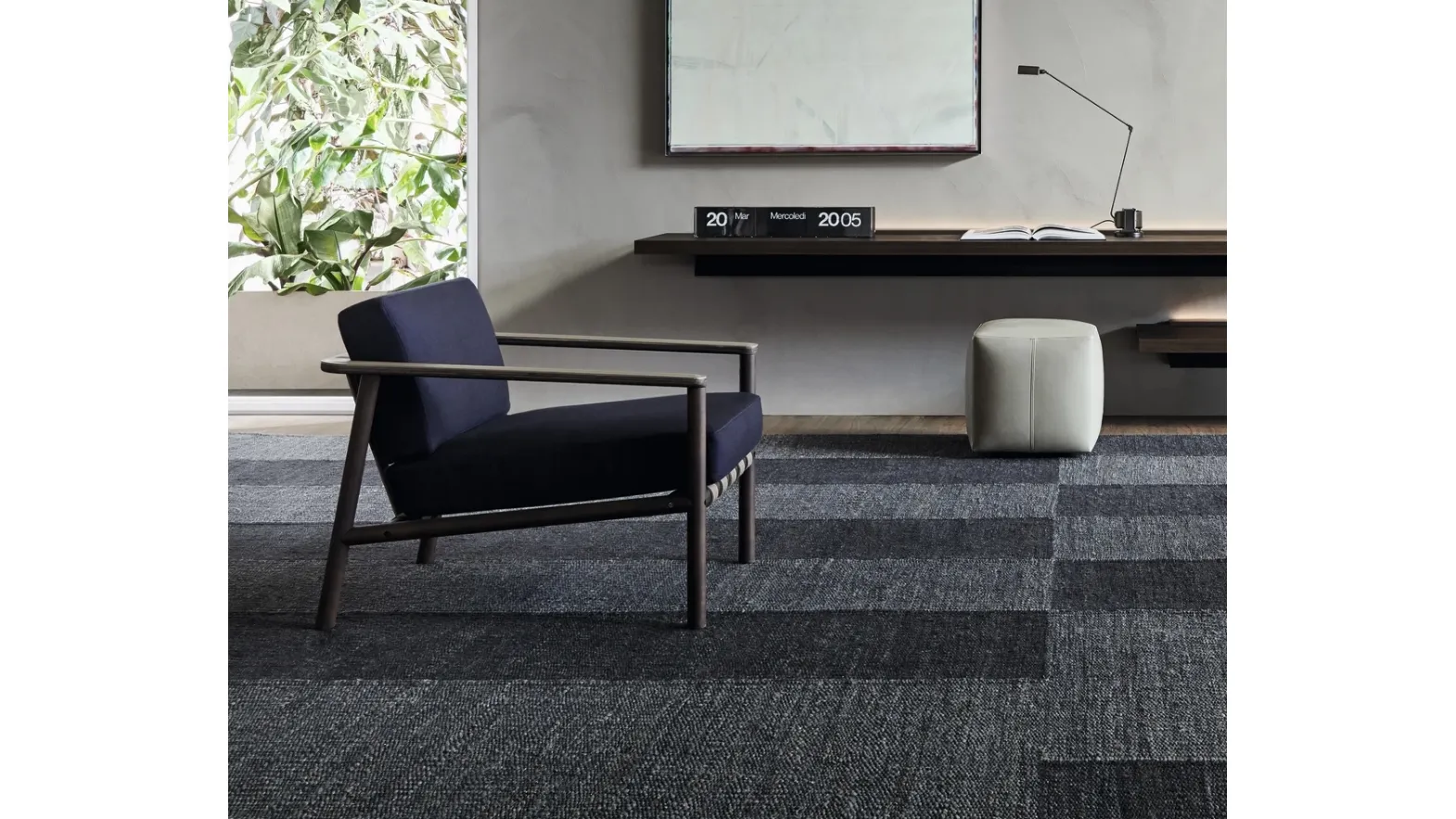 Gillis fabric armchair by Molteni & C