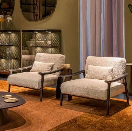 Giselle Lounge Armchair by Cattelan Italia