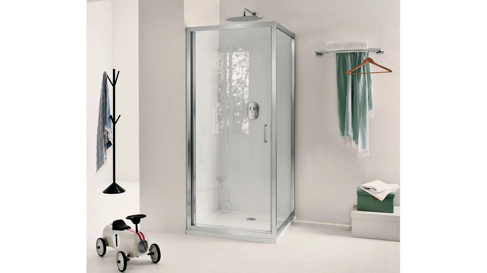 Claire shower box by Inda