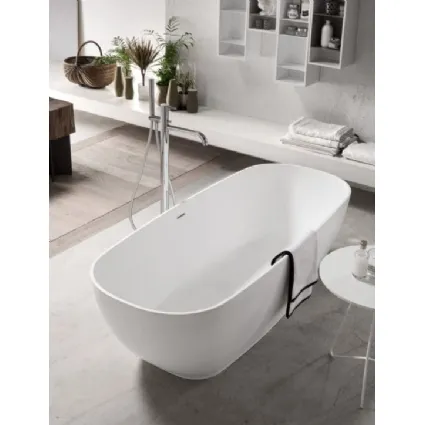 Freestanding bathtub in Teknorit matt white finish Kuvet by Arcom