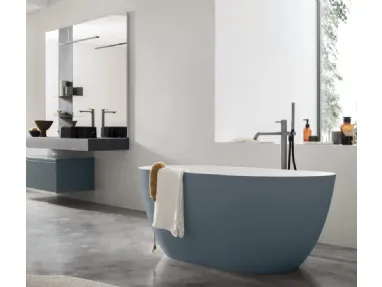 Freestanding Divina bathtub by Arcom