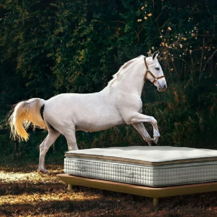 Bellini Sommier Bed by Midsummer Milano