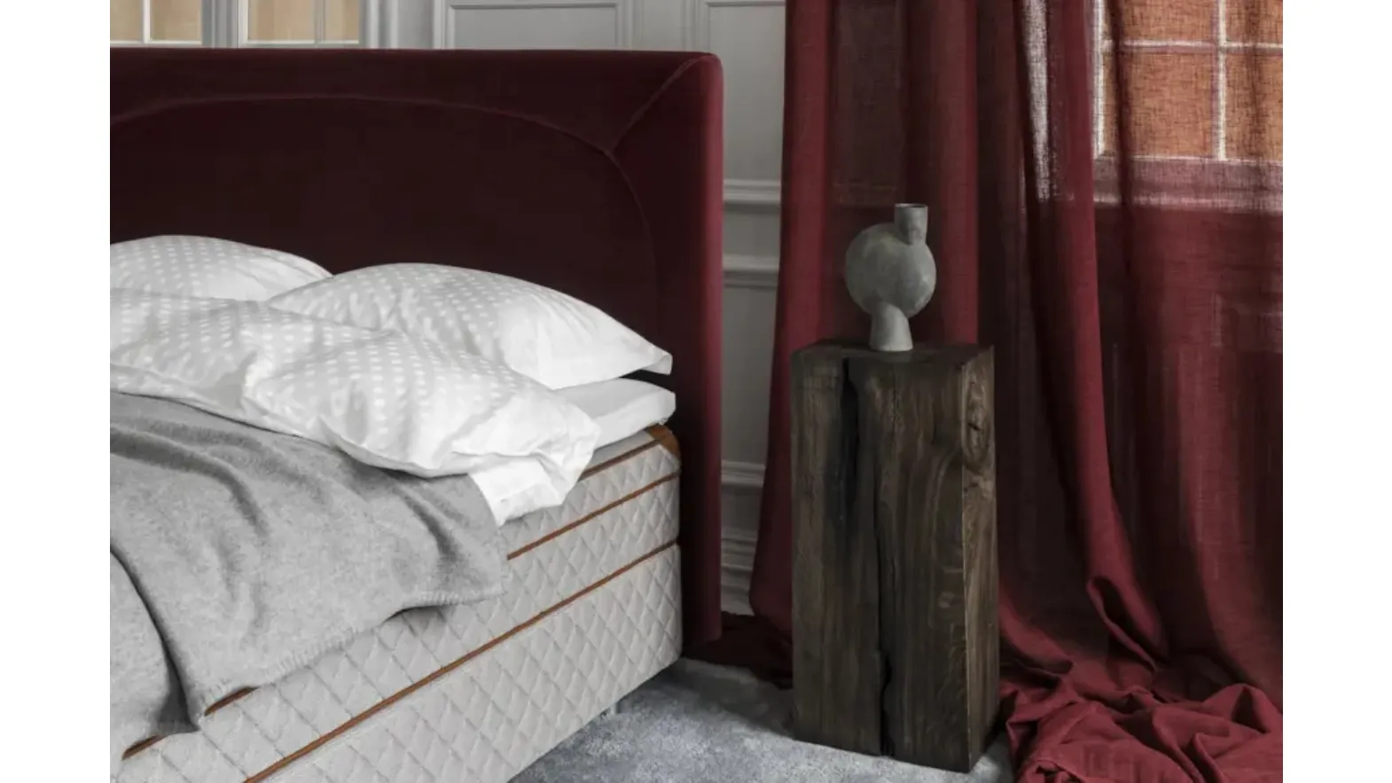 Eden Bed by Duxiana