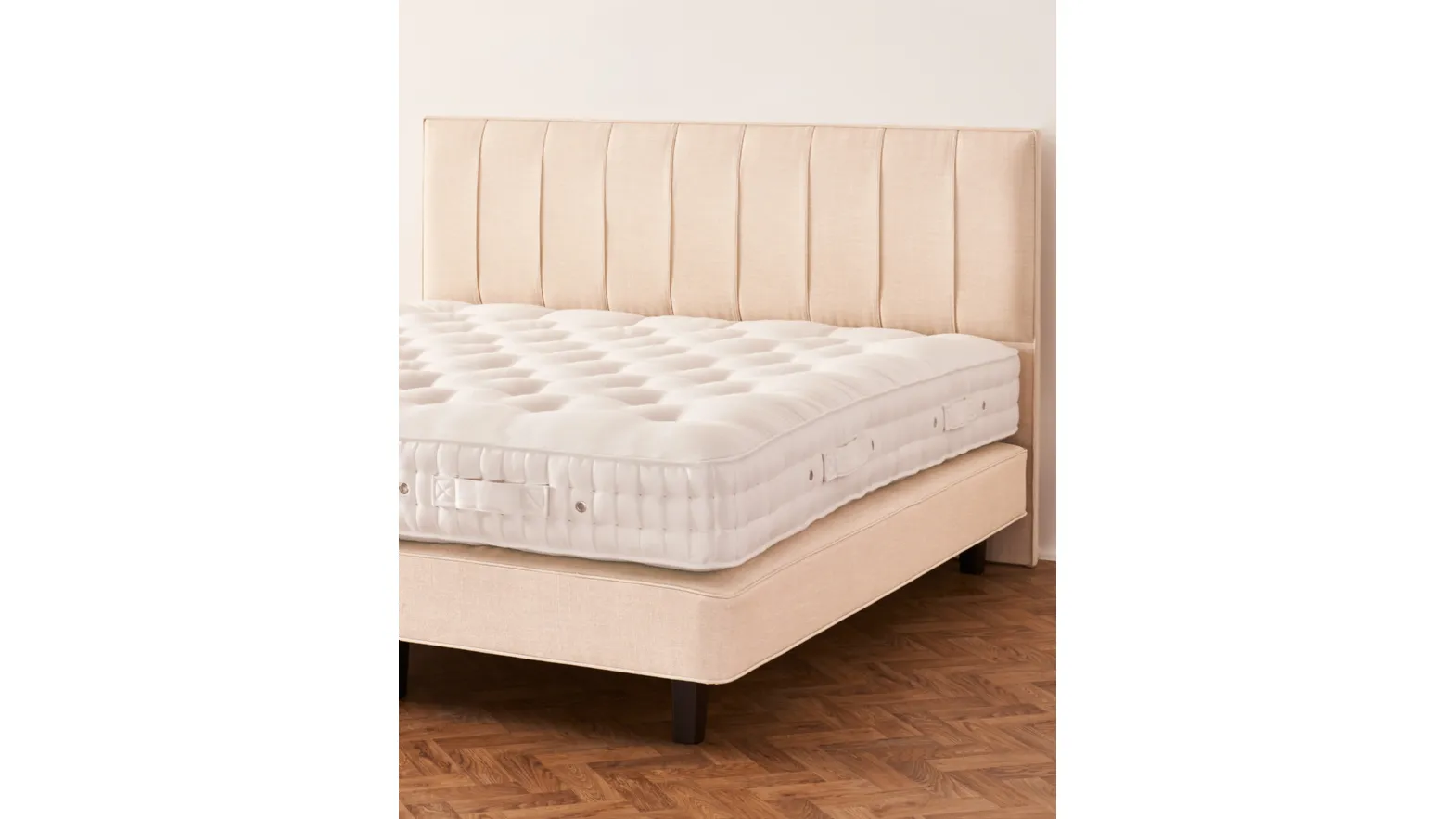 Hera fabric bed by Vispring