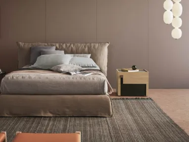 Pianca's Piumotto upholstered bed frame