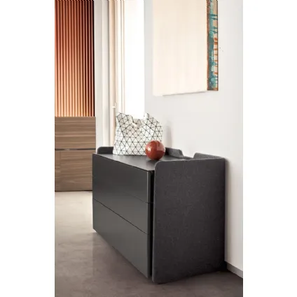Chloé Emmanuel Gallina chest of drawers in matt lacquer with upholstered curvature in Pianca fabric