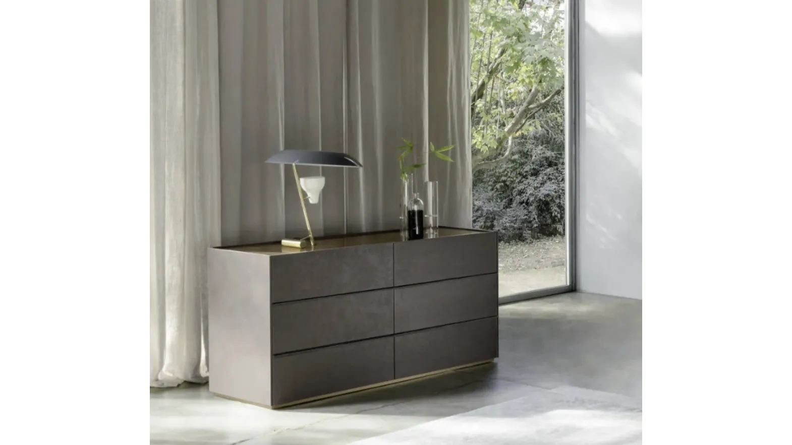 Sangiacomo's Mono filament chest of