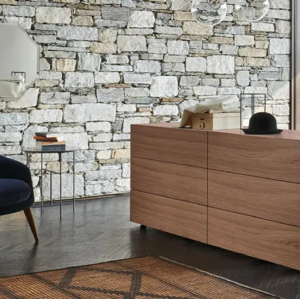 Sangiacomo's Valeo chest