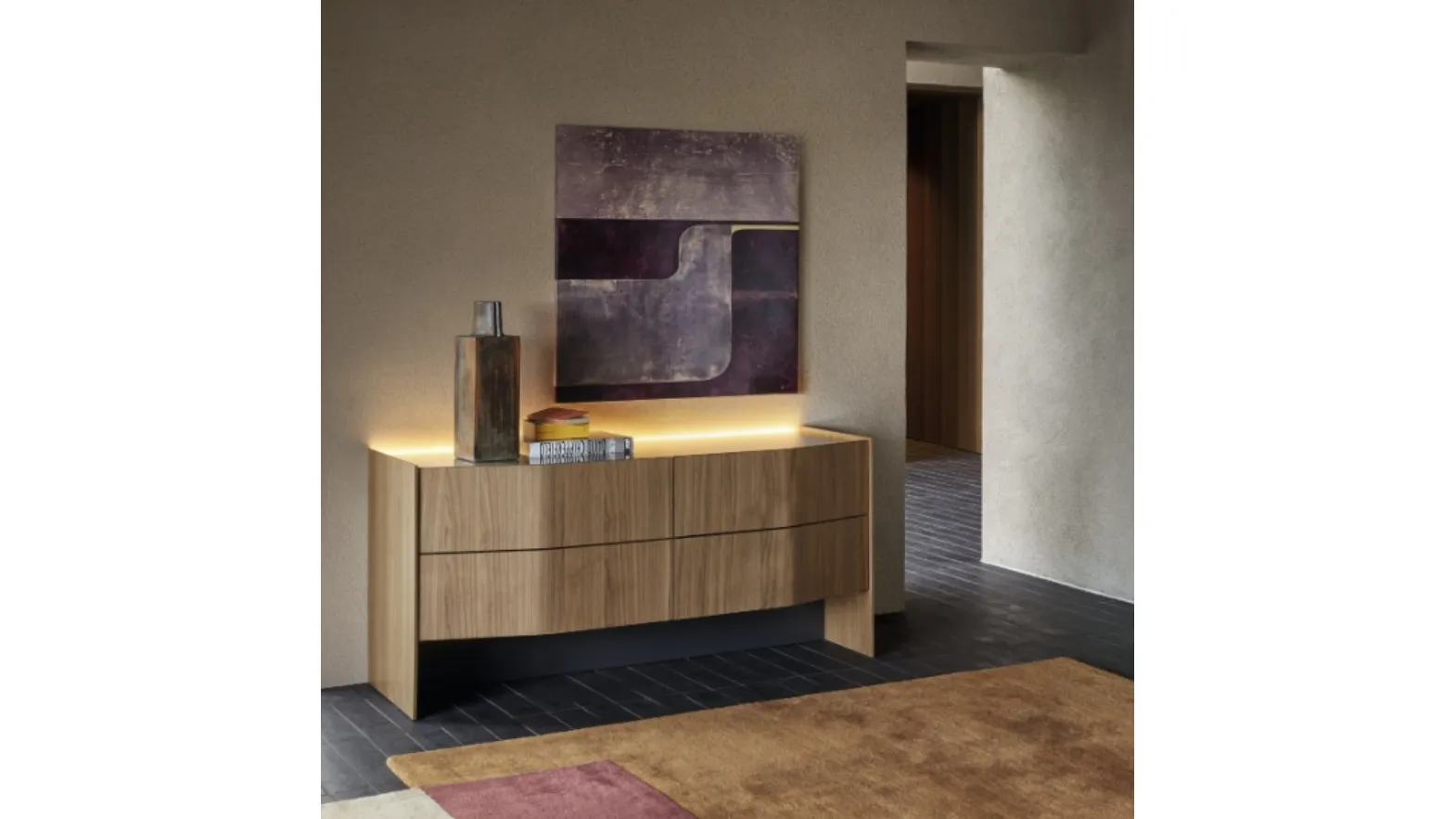 Virgola dresser by Sangiacomo.