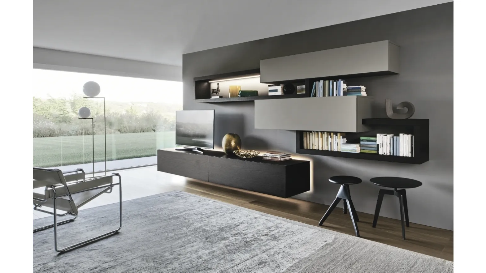 Lampo 046 wall unit by Sangiacomo.