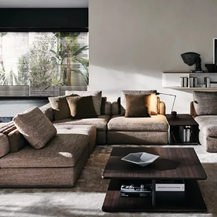 Albert sofa with peninsula by Molteni & C