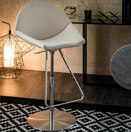 Kiss swivel stool in metal and leather by Cattelan Italia