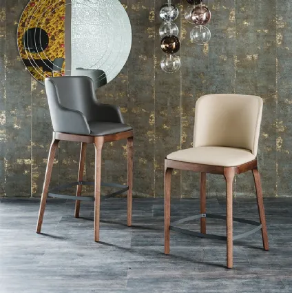 Magda stool with wooden frame by Cattelan Italia