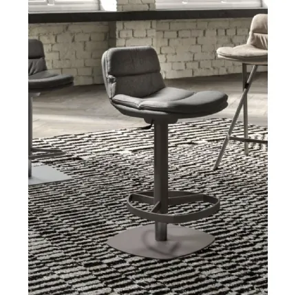 Padded stool Marlon by Ozzio