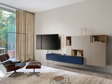 Mobile TV stand in lacquered finish by Sangiacomo