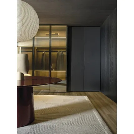 Gliss Master Wardrobe - Linear Door by Molteni & C