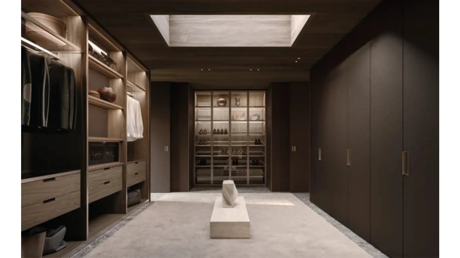 Gliss Master Walk-in Closet in Rovere by Molteni & C