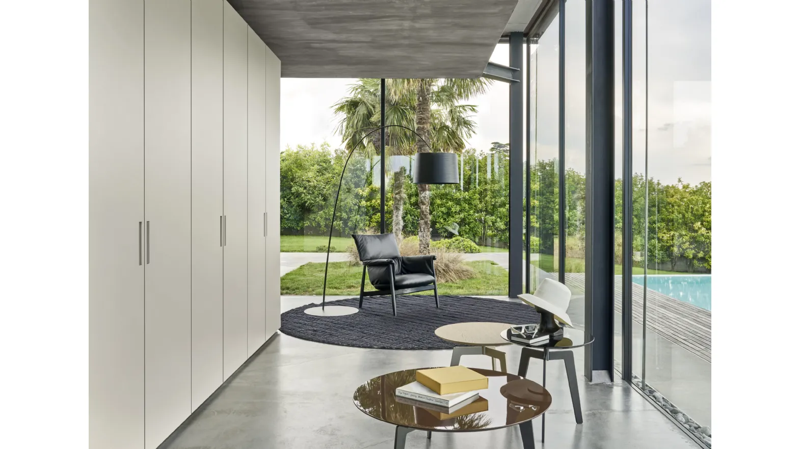 Grace wardrobe by Sangiacomo