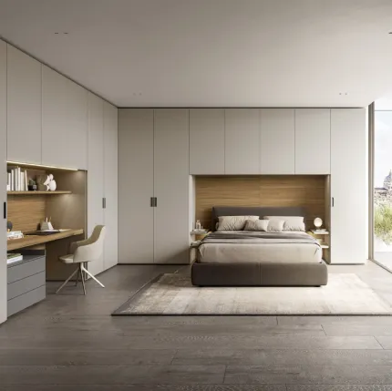 Wardrobe with hinged doors by Sangiacomo Bridge.