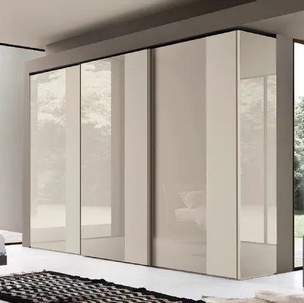 Synthesis Wardrobe with sliding glass doors by Sangiacomo.