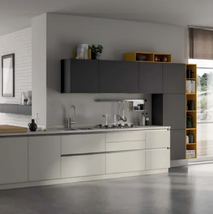 Modern kitchen in matt lacquer Evolution02 by Scavolini