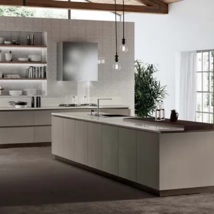 Modern kitchen with free island by Scavolini