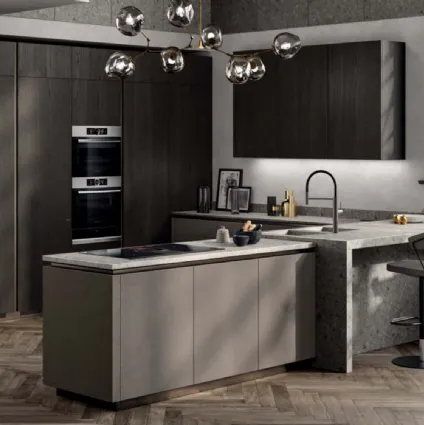 Modern kitchen with peninsula Liberamente05 by Scavolini