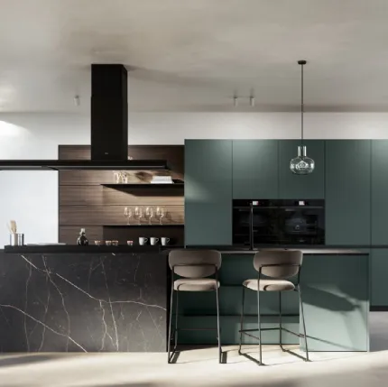 Modern Kitchen with Kalì 01 Island in PET and Laminate by Arredo3