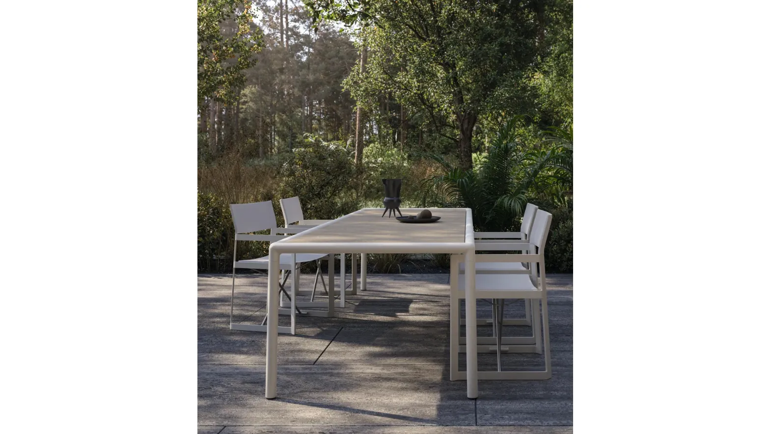 Club Chair by Molteni & C