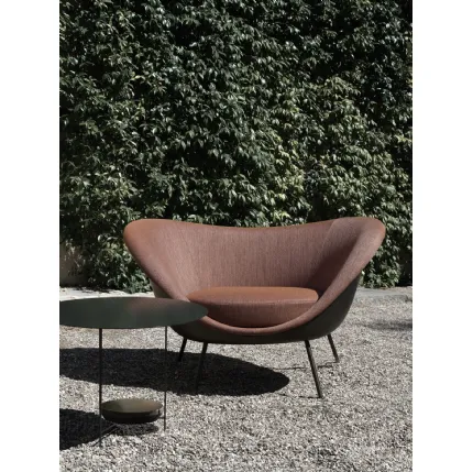 D-154-2 Armchair by Molteni & C