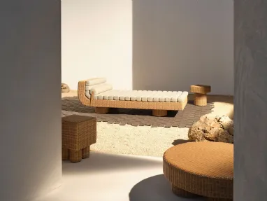 Molteni & C's Pantalica sun lounger