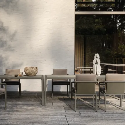 Soleva Tables and Chairs by Molteni & C